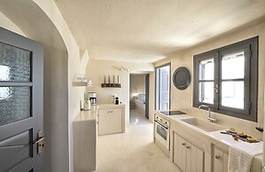 OIA Unique Homes by K&K