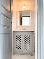 OIA Unique Homes by K&K