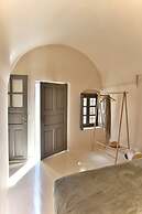 OIA Unique Homes by K&K