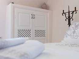 OIA Unique Homes by K&K