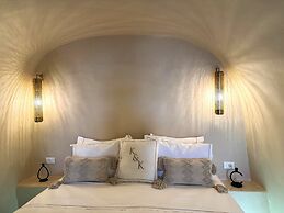 OIA Unique Homes by K&K