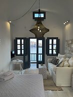 OIA Unique Homes by K&K