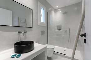 Iphimedeia Apartments & Suites