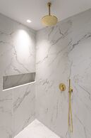 Iphimedeia Apartments & Suites