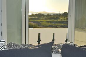 Iphimedeia Apartments & Suites