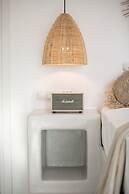 Iphimedeia Apartments & Suites