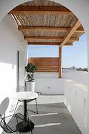 Iphimedeia Apartments & Suites