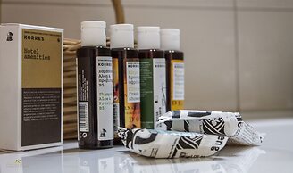 Iphimedeia Apartments & Suites