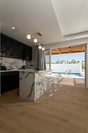 Iphimedeia Apartments & Suites