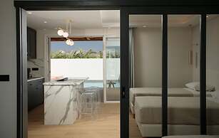 Iphimedeia Apartments & Suites