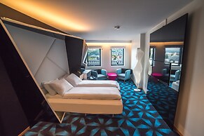 Magic Hotel Solheimsviken