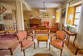 Hotel Colonial de Santillana