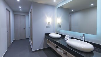 Holiday Inn Express Mexico - Toreo by IHG