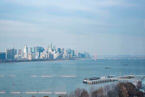 Sheraton Grand Hangzhou Binjiang Hotel