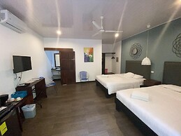 Hotel La Posada and Jungle