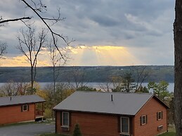 Single Island Shores