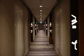 Four Points by Sheraton Surabaya, Tunjungan Plaza