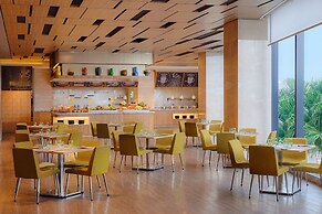 Four Points by Sheraton Surabaya, Tunjungan Plaza