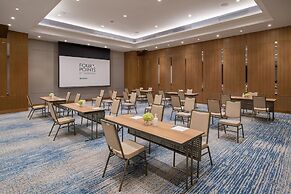 Four Points by Sheraton Surabaya, Tunjungan Plaza