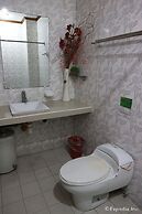 Obdulia's Business Inn