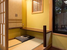 Yufuin Baien Garden Resort