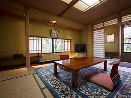 Yufuin Baien Garden Resort