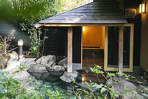 Yufuin Baien Garden Resort