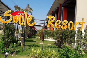 Smile Resort