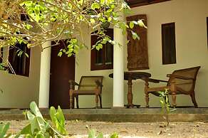 The Waves Beach Chalets