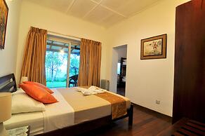 Clouds Holiday Bungalow