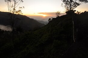 Clouds Holiday Bungalow