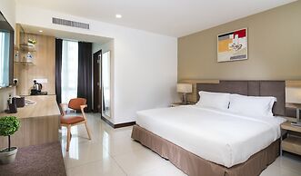 One Pacific Hotel & Serviced Apartments