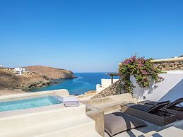 Sea Rock & Sky Private Residence