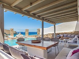 Sea Rock & Sky Private Residence