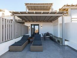 Sea Rock & Sky Private Residence