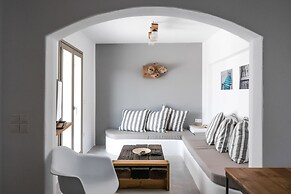 Sea Rock & Sky Private Residence