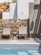 Sea Rock & Sky Private Residence
