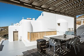 Sea Rock & Sky Private Residence