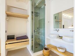 Sea Rock & Sky Private Residence