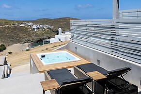 Sea Rock & Sky Private Residence
