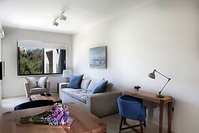 Aethrion Boutique Homes