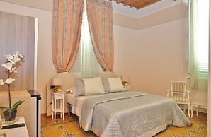 Lucca Relais
