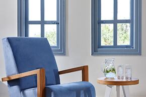 Vasia Ormos - Adults Only