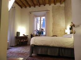Vicolo del lupo Guesthouse