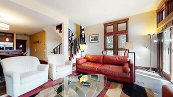 Juniper Crest 1 4 Bedroom Townhouse by RedAwning