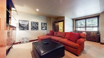 Juniper Crest 1 4 Bedroom Townhouse by RedAwning