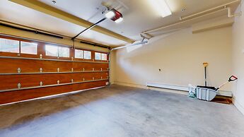 Juniper Crest 1 4 Bedroom Townhouse by RedAwning