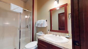 Juniper Crest 1 4 Bedroom Townhouse by RedAwning