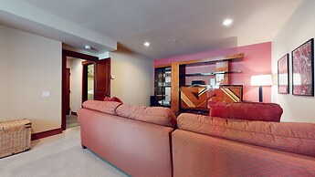 Juniper Crest 1 4 Bedroom Townhouse by RedAwning