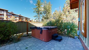 Juniper Crest 1 4 Bedroom Townhouse by RedAwning